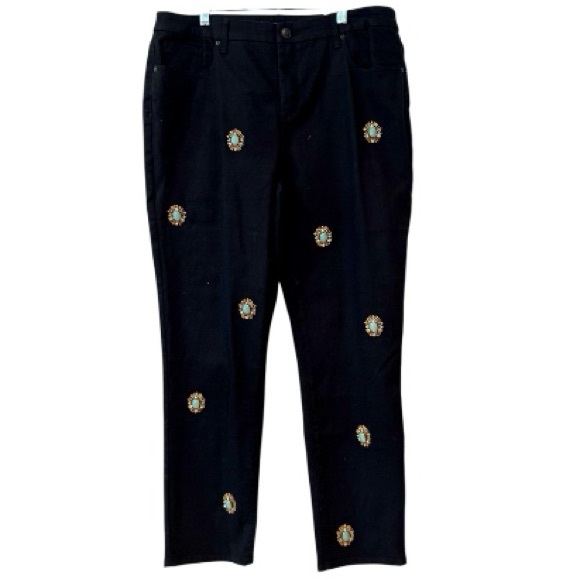 🆕 Chico's so slimming slim leg ankle black jeans turquoise medallion *NWT* $129 - Picture 2 of 11